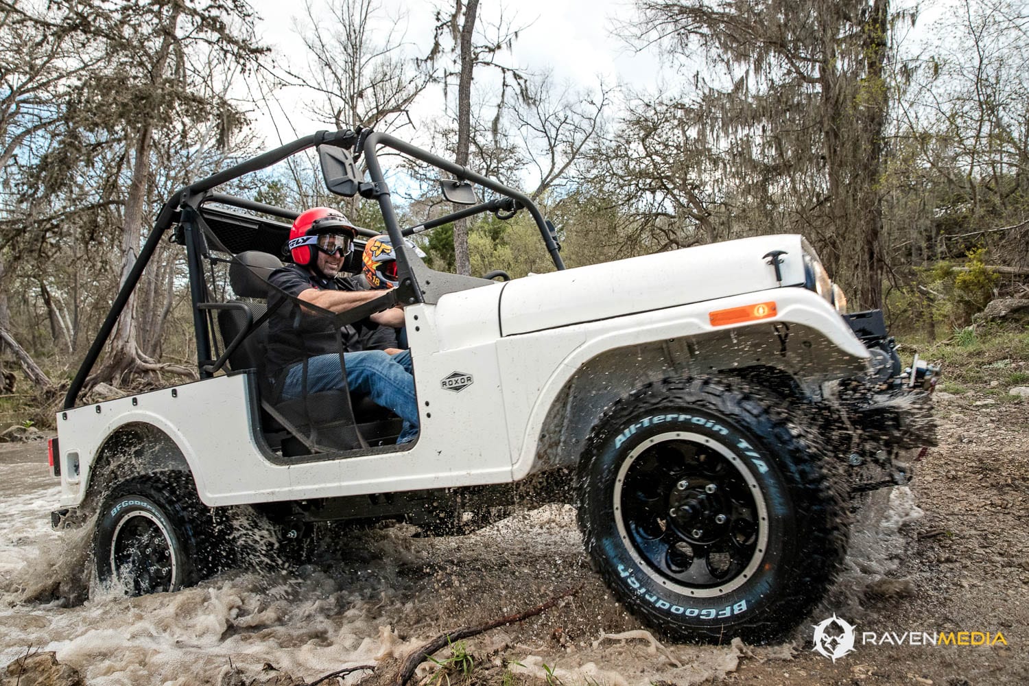 Mahindra Roxor 2018 Survol